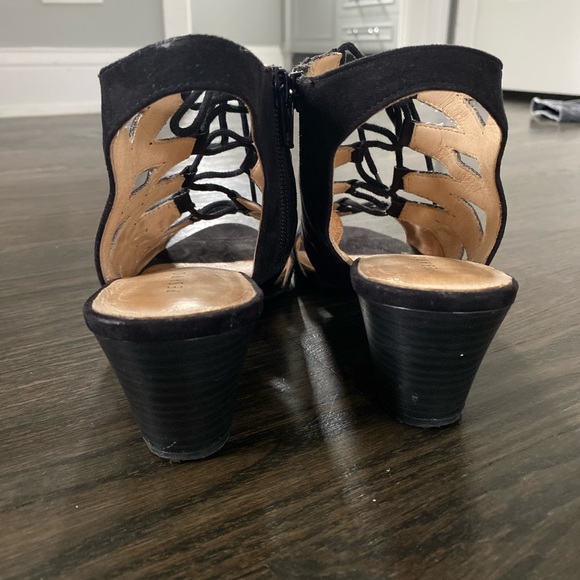 PESARO Block Heel Sandals - Picture 3 of 5